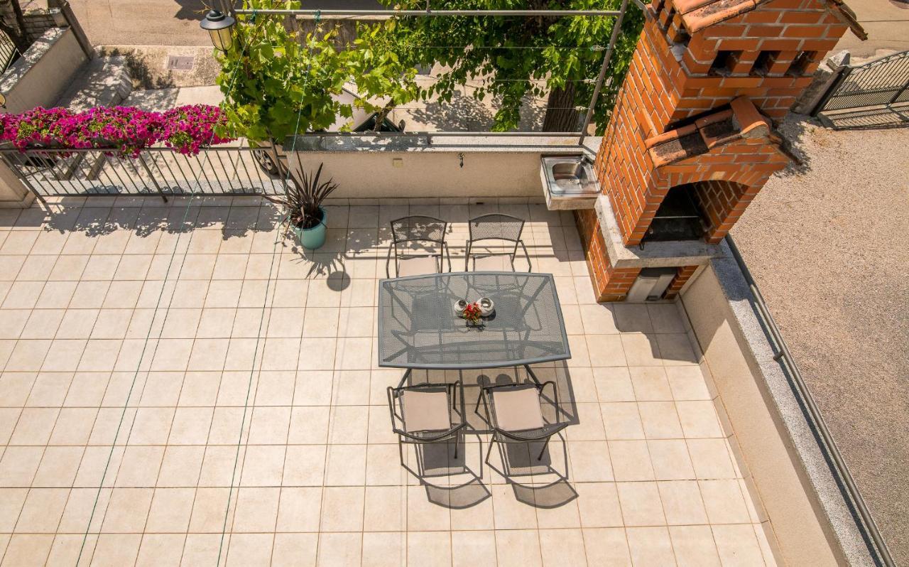 Apartment Marina Малинська Екстер'єр фото