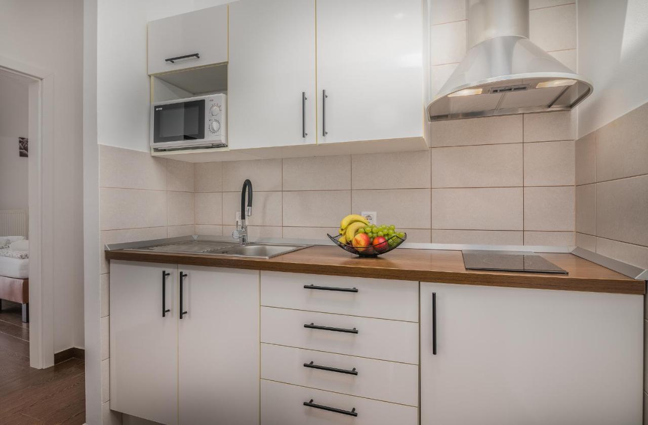Apartment Marina Малинська Екстер'єр фото